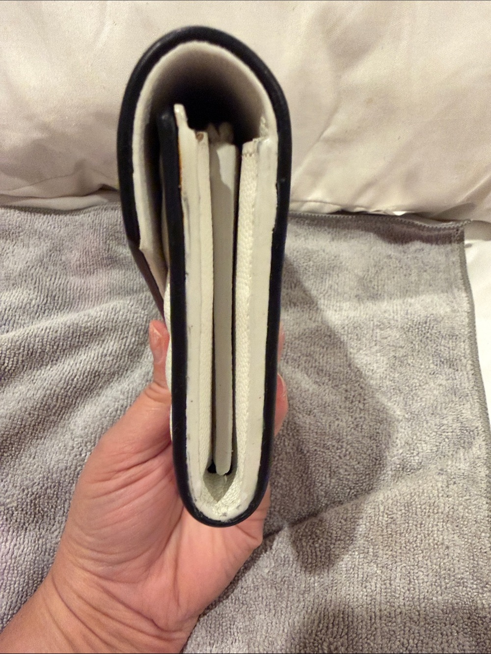 RARE YSL Saint Laurent Large Cassandre Envelope Flap Wallet – White Black Contra - Picture 3 of 15